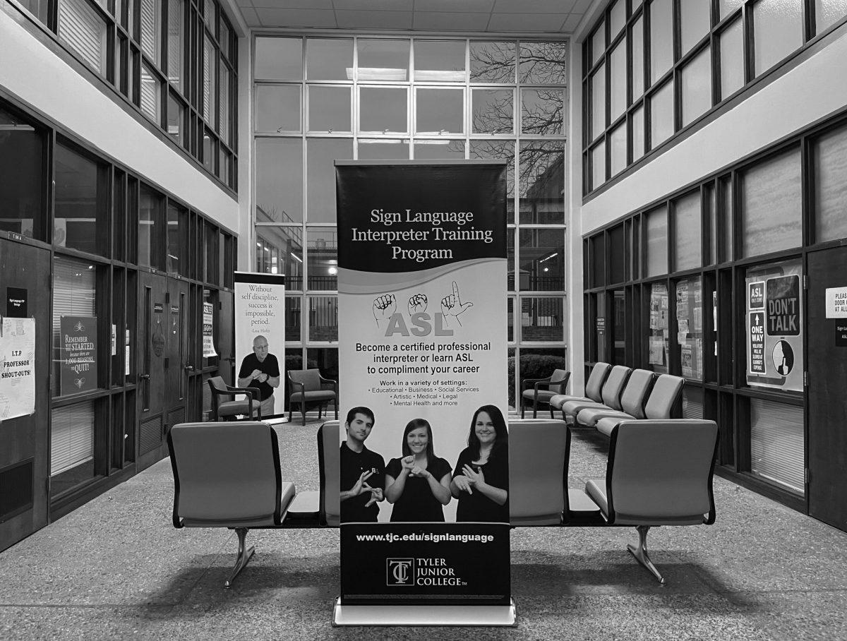 Sign language training program gives opportunity for students