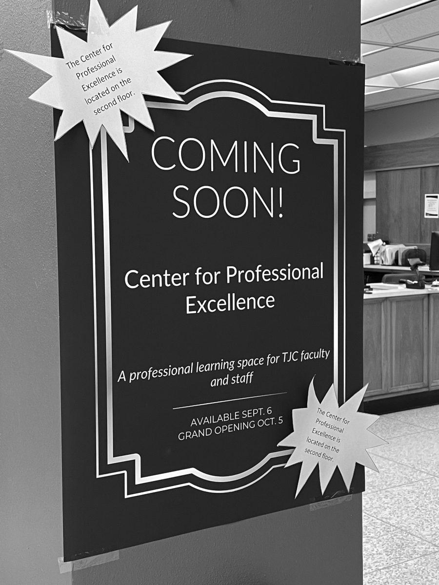 New Center for Professional Excellence opens in Vaughn Library