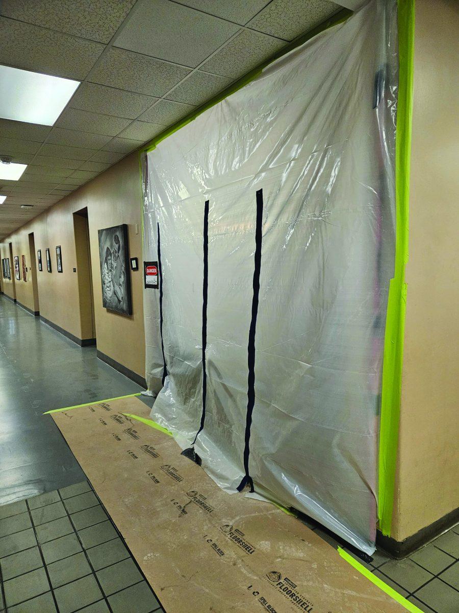 Construction on a
wall in Jenkins began in February. Photo by Josiah McKinley. 