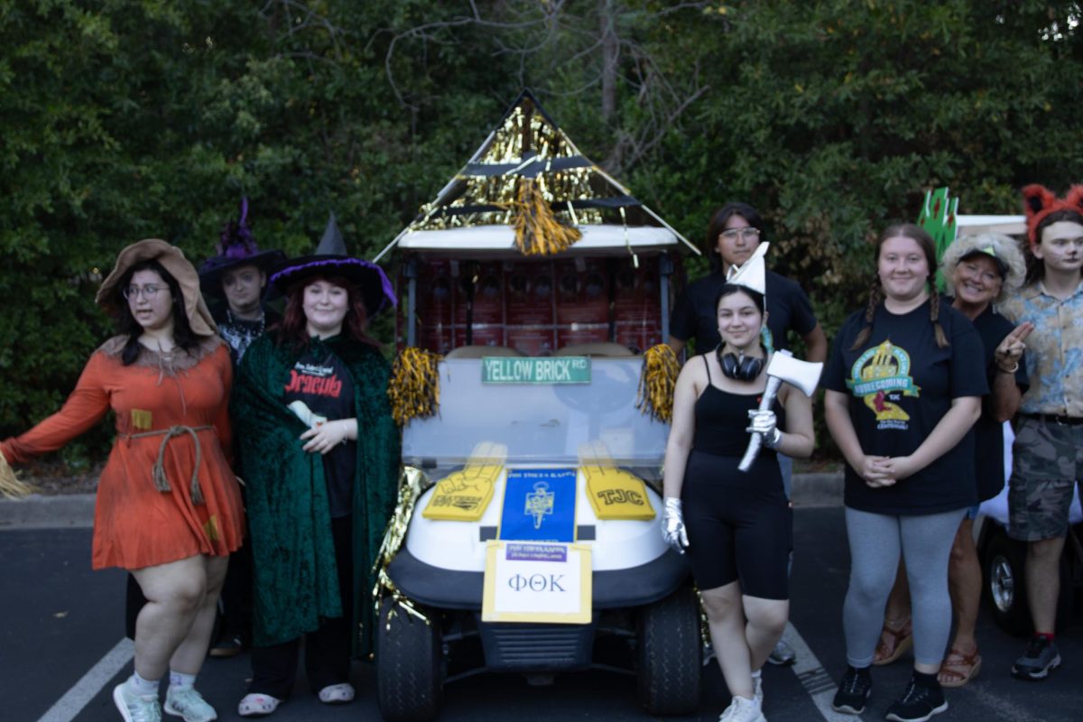 Phi Theta Kappa 