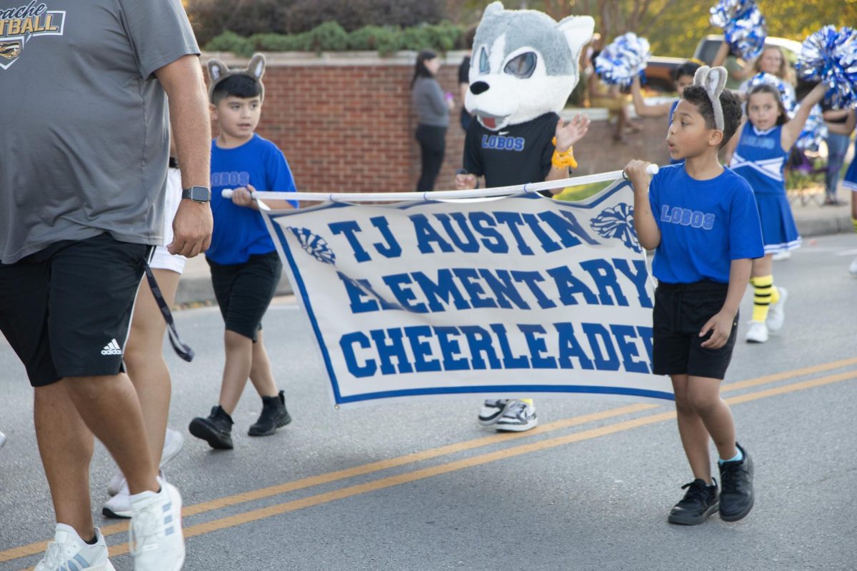 TJ Austin Elementary Cheerleaders!