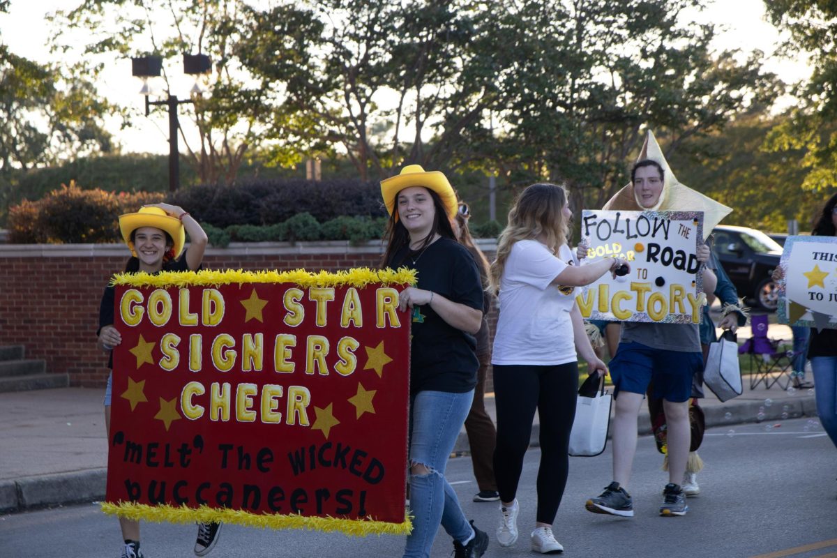 Gold Star Signers!